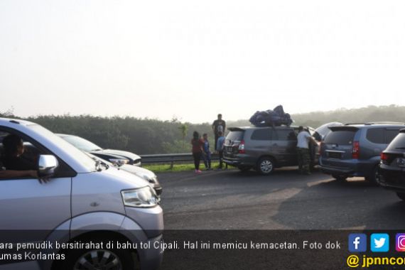Arus Mudik, Ini Pemicu Kemacetan di Tol Cipali - JPNN.COM