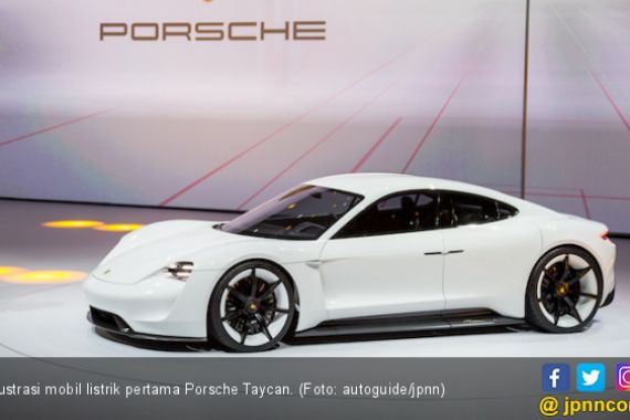 Bukan Sate, Ini Nama Mobil Listrik Pertama Porsche - JPNN.COM