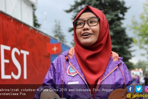 Sabrina, Wanita Berjilbab Asal Indonesia di Piala Dunia 2018 - JPNN.COM