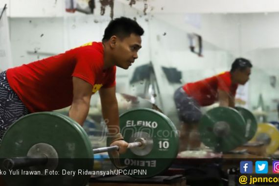 Jadi Juara Dunia, Eko Yuli Irawan Minta Maaf - JPNN.COM