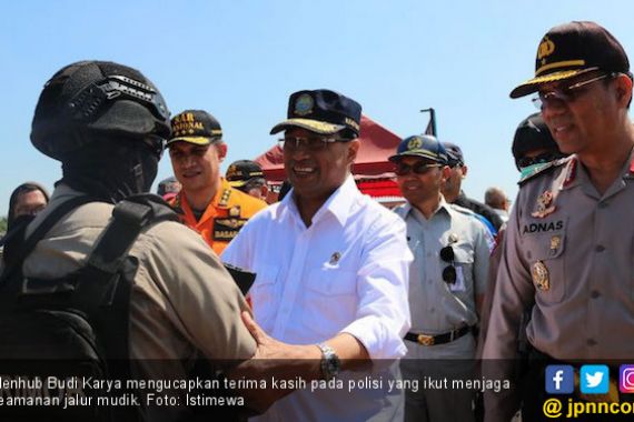 Pantau Arus Balik, Menhub: Terima kasih Pak Polisi - JPNN.COM