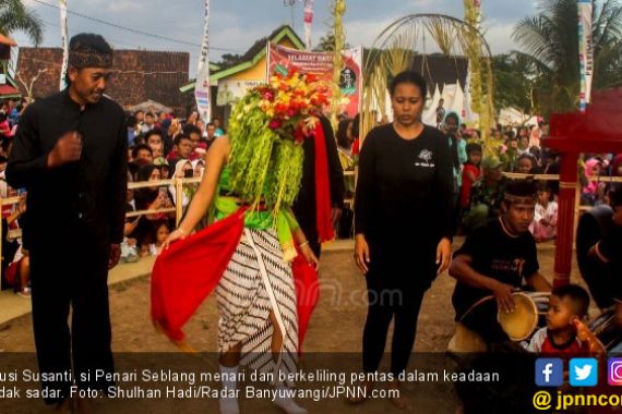 Ritual Seblang, Susi Susanti Kesurupan - JPNN.COM