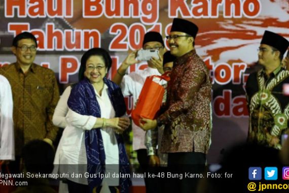 Bu Megawati Minta Rakyat Jatim Menangkan Cucu Bung Karno - JPNN.COM