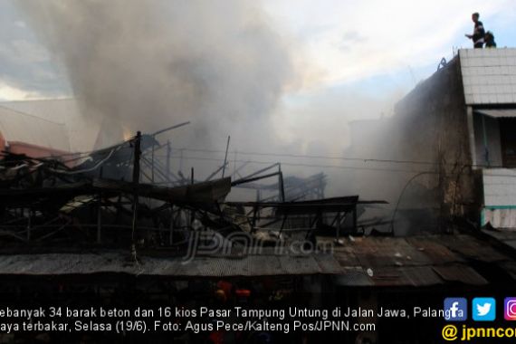  Pasar Besar Terbakar, Terungkap Sumber Api - JPNN.COM