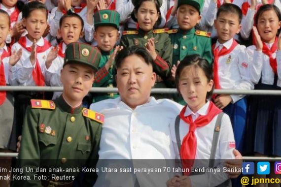 Heboh Kabar Kim Jong Un Sekarat, Media Korut Malah Beritakan Panen Buah - JPNN.COM