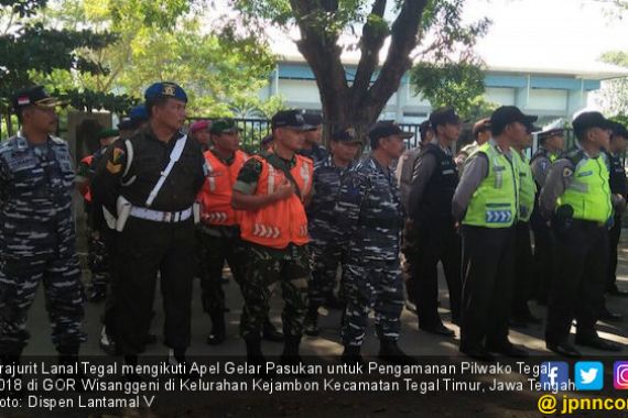 Prajurit TNI AL Terlibat Pengamanan Pilwako Tegal - JPNN.COM