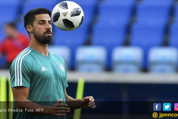 Sami Khedira Disogok Tiket Pulang Lebih Cepat - JPNN.COM