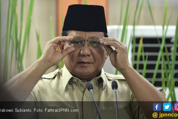 Doa dan Belasungkawa Prabowo untuk Korban JT 610 - JPNN.COM