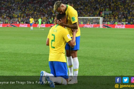 Adegan Mengharukan Neymar - Silva saat Laga Serbia vs Brasil - JPNN.COM