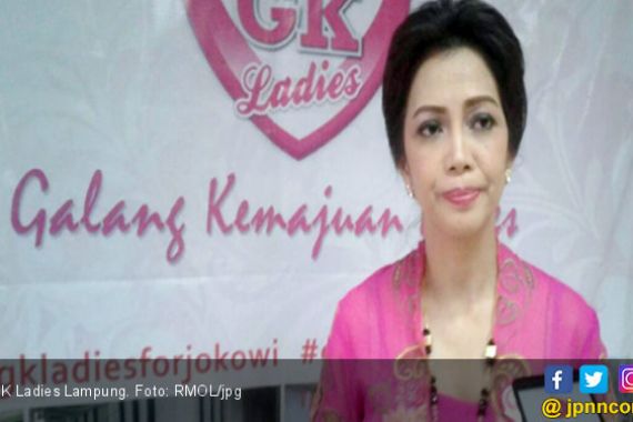 Tekad GK Ladies Lampung Antarkan Jokowi Jadi Presiden Lagi - JPNN.COM