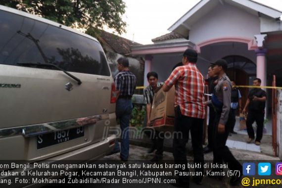 Pelaku Bom Surabaya dan Pasuruan Saling Berkaitan - JPNN.COM