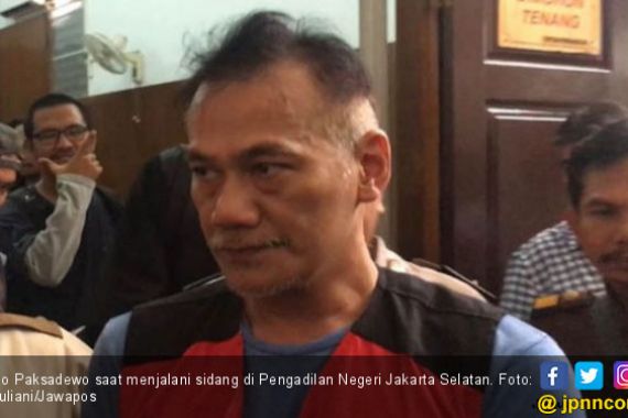 Tio Pakusadewo Bersikeras Minta Direhabilitasi - JPNN.COM
