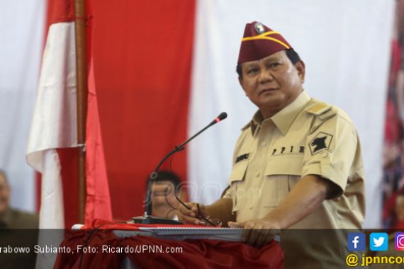 Prabowo: Maaf, Negara Ini Hidupnya dari Utang - JPNN.COM