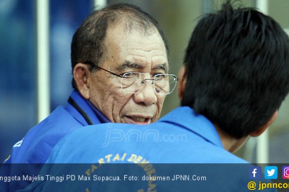 Prestasi Demokrat Merosot, Max Sopacua Dorong Perombakan Internal Partai - JPNN.COM