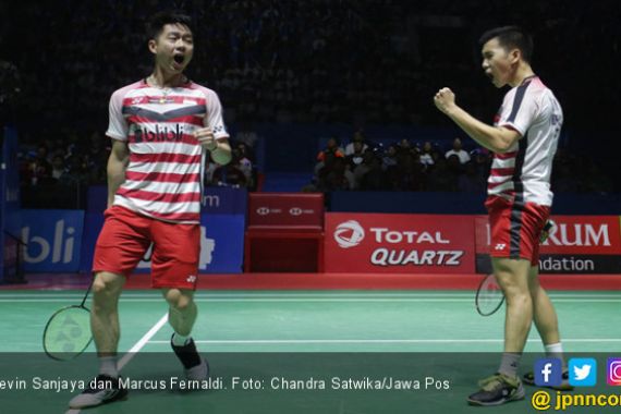 Ajaib! Lihat Backhand Kevin Sanjaya saat Lawan Ahsan/Hendra - JPNN.COM