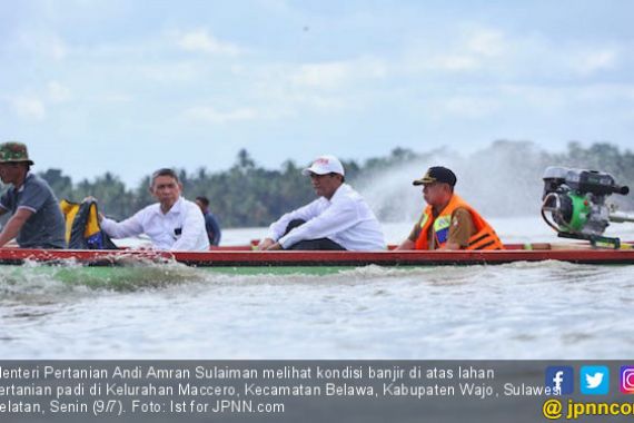 Menteri Amran Membagikan Pupuk dan Bibit ke Petani, Gratis! - JPNN.COM