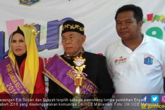 Komunitas OK OCE Matraman Pilih Duta Enyak Babeh Lansia - JPNN.COM