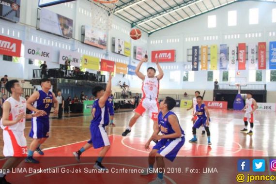 LIMA Basketball Go-Jek SMC 2018: Eka Prasetya Merajalela - JPNN.COM