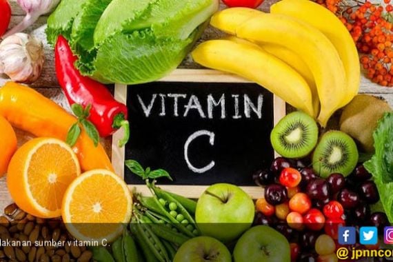 Jangan Terlalu Banyak Mengonsumsi Vitamin C Dosis Tinggi, Berbahaya - JPNN.COM