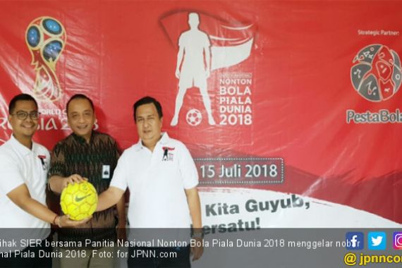 Buruh & Pengusaha Nobar Final Piala Dunia 2018 Bersama SIER - JPNN.COM