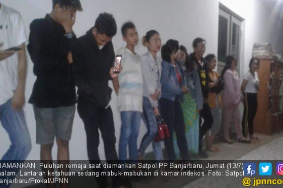 14 Pria dan 7 Wanita Pesta Terlarang di Kamar, Ini Fotonya - JPNN.COM
