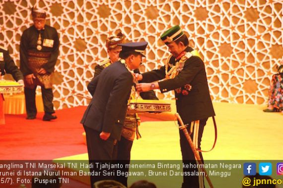 Panglima TNI Terima Bintang Kehormatan dari Sultan Brunei - JPNN.COM