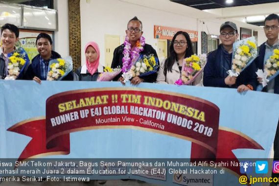 SMK Telkom Jakarta Juara 2 E4J Global Hackaton - JPNN.COM