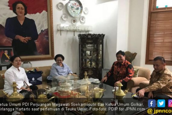Lihat! Megawati dan Airlangga Bahas Cawapres Jokowi - JPNN.COM