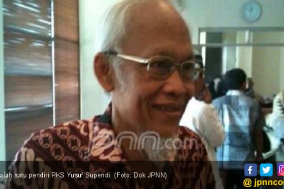 Yusuf Supendi Pendiri PKS: Kader PDIP Didominasi Santri - JPNN.COM