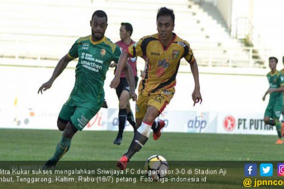 Tumbangkan Sriwijaya FC, Mitra Kukar Naik Dua Strip - JPNN.COM