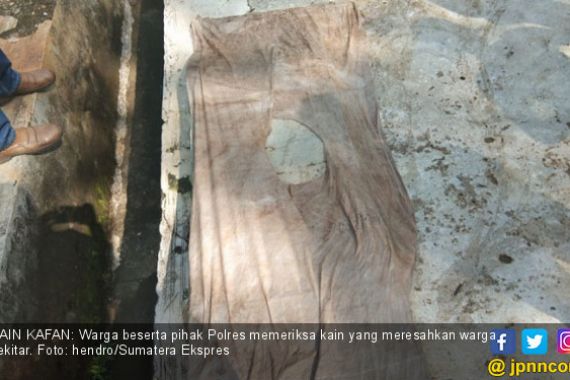 Heboh Kain Kafan Berserakan di Sungai Gelegah Empat Lawang - JPNN.COM