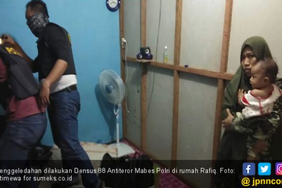 Densus 88 Tangkap Dua Lagi Terduga Teroris di Palembang - JPNN.COM