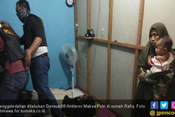 Densus 88 Tangkap Satu Terduga Teroris di Sumsel - JPNN.COM