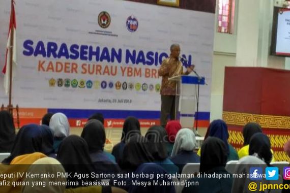 Kemenko PMK Dukung Program Beasiswa Kader Surau YBM BRI - JPNN.COM