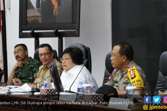Rapatkan Barisan, Menteri Siti Pimpin Rakor Karhutla Kalbar - JPNN.COM