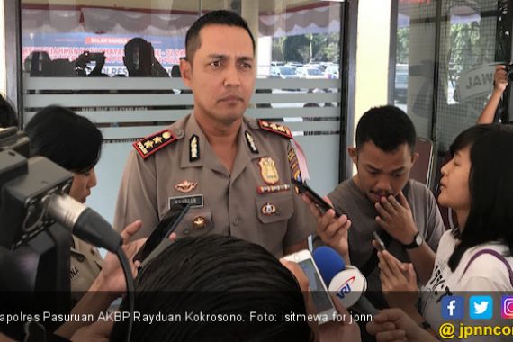 Densus 88 Geledah 7 Rumah Terduga Teroris di Pasuruan - JPNN.COM