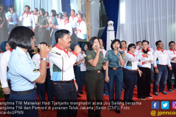 TNI dan Media Massa Bersinergi Lawan Hoaks - JPNN.COM