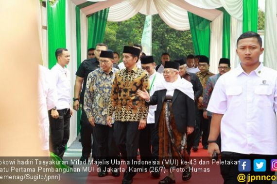 Demi Pembangunan Menara MUI, Jokowi 'Todong' Chairul Tanjung - JPNN.COM