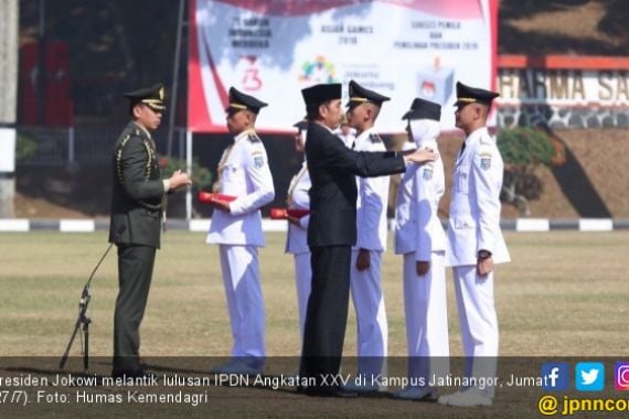 Ini Pesan Jokowi untuk Lulusan IPDN Angkatan 25/2018 - JPNN.COM