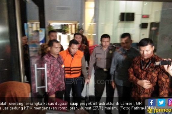 OTT KPK Bupati Lampung Selatan Kuak Proyek Bos 9 Naga - JPNN.COM