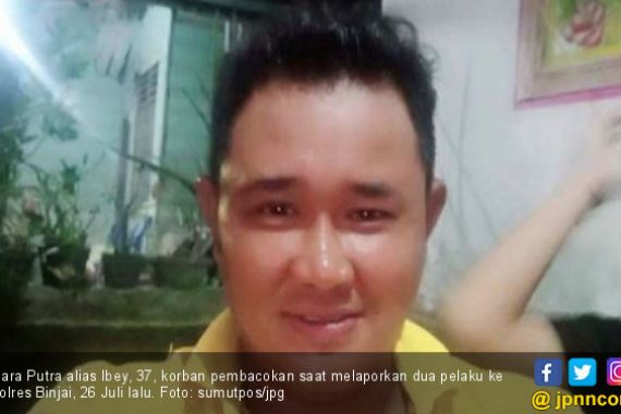 Lihat, Pria Ini tak Terluka Meski Dibacok Dua Preman 25 Kali - JPNN.COM