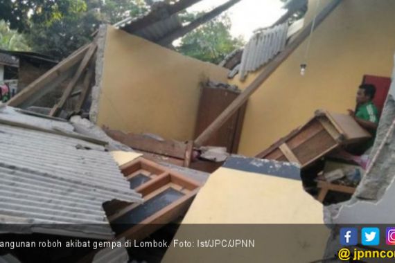 Jembatan Rusak, Sulit Bawa Bantuan ke Korban Gempa Lombok - JPNN.COM