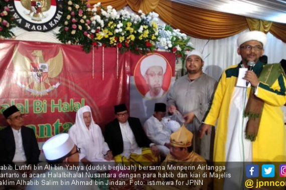 Temui Habib dan Kiai, Airlangga Mengaku Wakili Jokowi - JPNN.COM