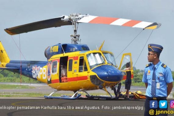 Helikopter Tiba Awal Bulan, Pemadaman Sementara Lewat Darat - JPNN.COM