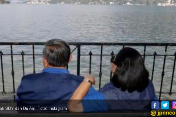 SBY Usung Prabowo, Bu Ani Kenang 42 Tahun Pernikahan, Lihat! - JPNN.COM