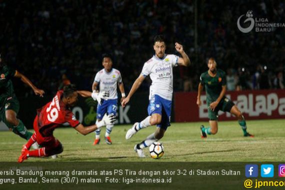 Persib Bandung Menang Dramatis atas PS Tira - JPNN.COM