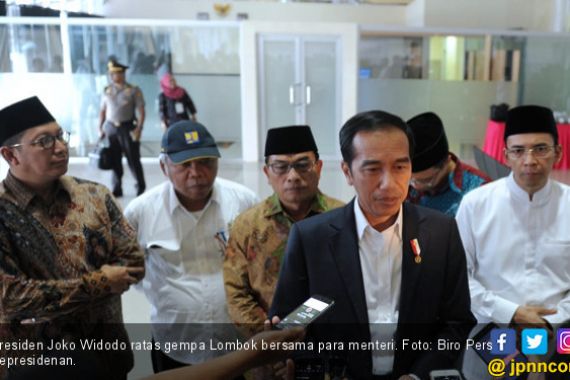 Jokowi Langsung Menuju Pengungsian Korban Gempa Lombok Timur - JPNN.COM