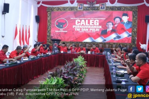 Belasan Eks Pati TNI Jadi Energi Tambahan PDIP Hadapi 2019 - JPNN.COM