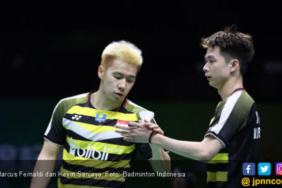 Penonton Gemas Lihat Marcus / Kevin Main Sampai 117 Pukulan - JPNN.COM