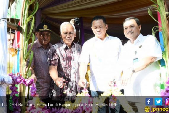 Ketua DPR Beri Bantuan untuk Petani Banjarnegara - JPNN.COM